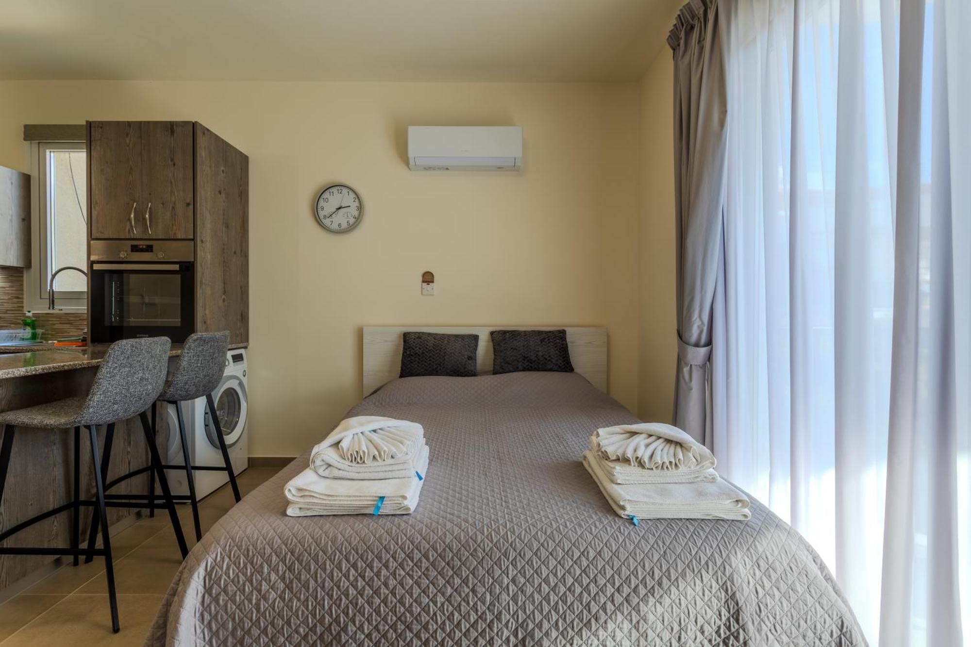 Apartment Danaos Seaside 102 With Pool In Tourist Area